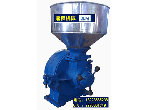 30型磨片式粉碎機(jī)、磨粉機(jī)磨粉機(jī)，磨片式，產(chǎn)量達(dá)1000公斤時,粗細(xì)可調(diào)